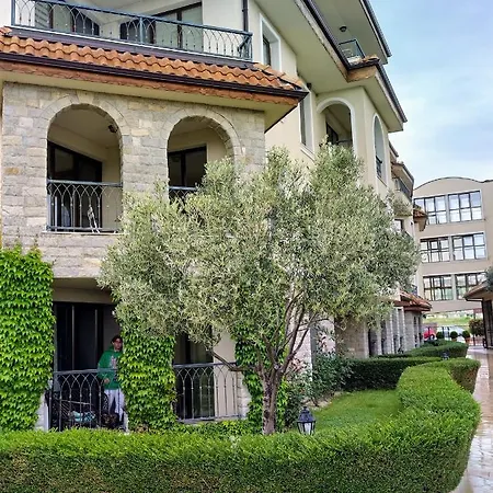 Hotel de apartamente Melody Burgas City